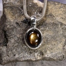 Schwarzer Stern Saphir Anhänger, 925er Silber, Edelsteinanhänger (15225)