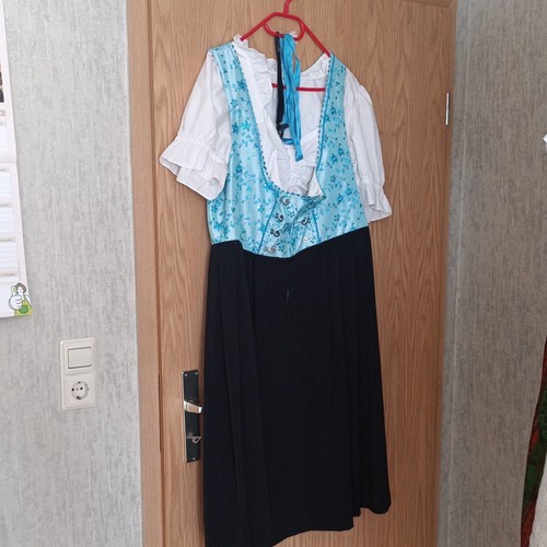 Country line dirndl - country,