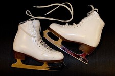 WIFA Eiskunstlauf Schlittschuhe 3 M  wie GRAF / Risport , John Wilson Kufen