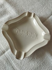 Porzellan Aschenbecher, eckig mit der Inschrift Asbach - Uralt , von der Firma T