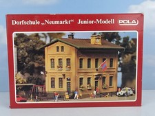 (6740) Pola H0 1031 Dorfschule