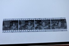 vier alte Negativbilder -