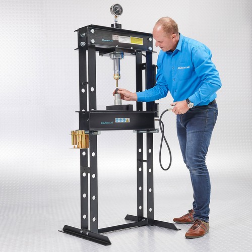 Datona werkstattpresse 30t - ,