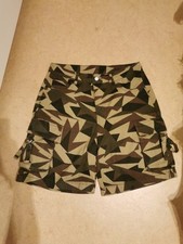 Kurze Hose Armyhose Festivalhose Tarnfarbe XL Unisex