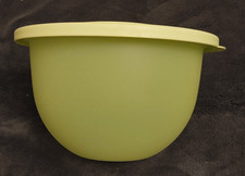 Tupperware Junge Welle Dose hellgrün 1,3l