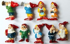 Lot aus Serie: "Woodels" von