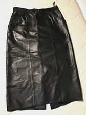 Damen Lederrock ECHTES LEDER Gr. 40 , Midi, wadenlang,  Zustand gut (V2)