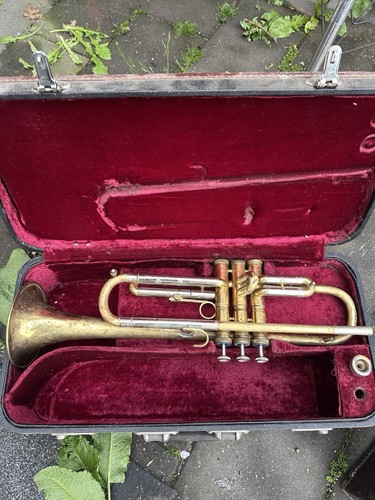 Vintage trompete mit - trompete,