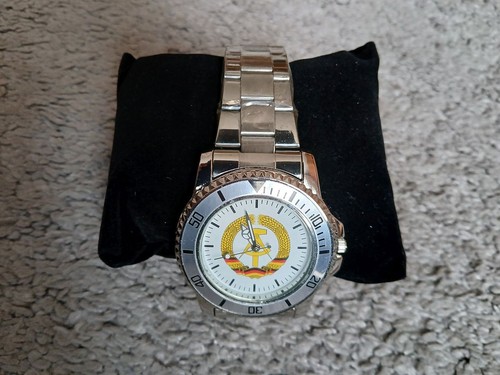 Armbanduhr nostalgielook ddr - armbanduhr,