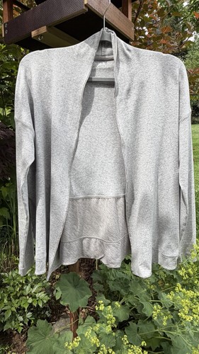 Leichtes damen strickjäckchen - leichtes, damen-strickjäckchen