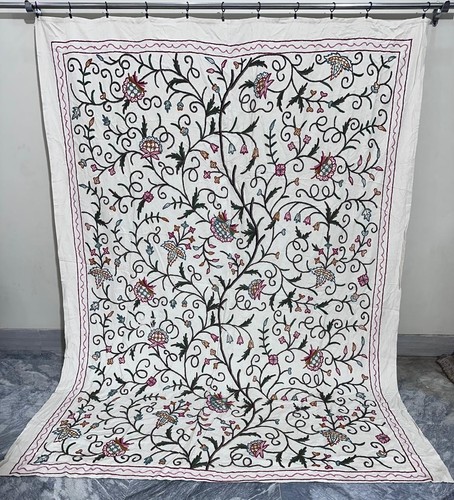 Crewel work embroidered - , hand