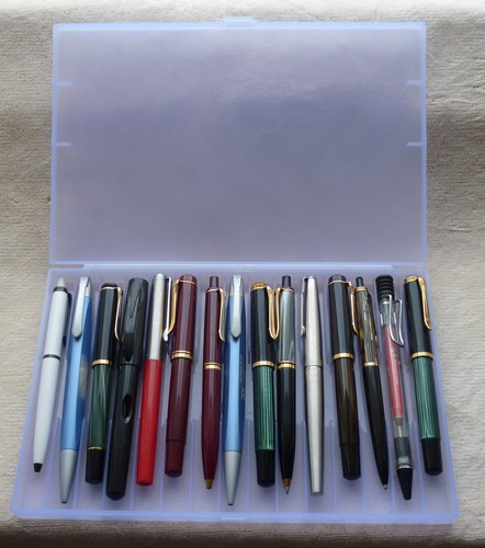 Schreibgeräte box füller - schreibgeräte,