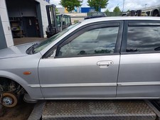 Mazda 323f VI original Tür vorn links Fahrer 22V Satinsilber Bj 2002