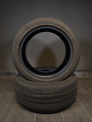 Ganzjahresreifen 285 45r22 - 2,
