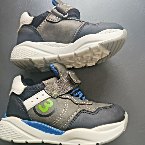 Süße jungs jungen turnschuhe - süße,