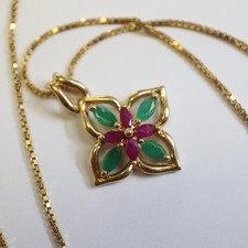 Eleganter Smaragd, Rubin Kettenanhänger mit Kette 585 Gold, 2,5 / 42 cm = 5,3 g