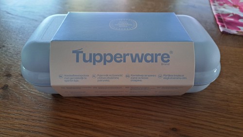 Tupperware brotbox - tupperware,