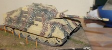 Maßstab 1:35 Panzer VI Jagdtiger gebaut und gealtert