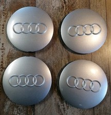 1 Stück von 4 Stück Original Audi Alufelgen AVUS 8 D 0 601 165 B Kappen 