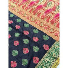 Vintage Banarasi Seidenstoff