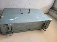 Große ältere Geldkassette ( Metallkoffer - gebraucht