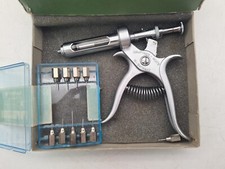 Hauptner Muto Revolverspritze 30 ml Spritze mit Zubehör