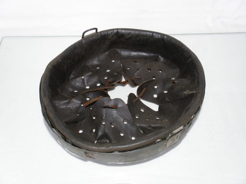 Ww2 german post war helmet - post,