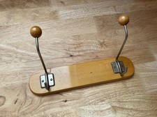 Alte Garderobe Hakenleiste