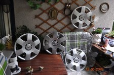 4 x Orig  TOYOTA AYGO 14" RADKAPPEN 426020H010
