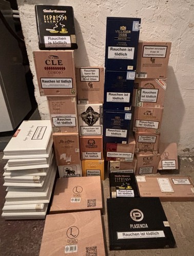 Sammlung leere zigarrenkisten - sammlung,