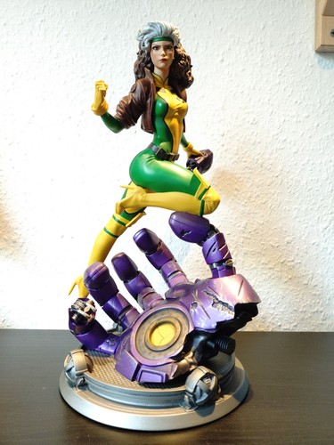 Kotobukiya rogue fine art - kotobukiya,