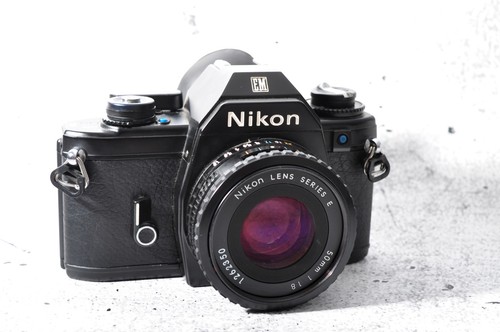 Nikon mit 50mm - em,