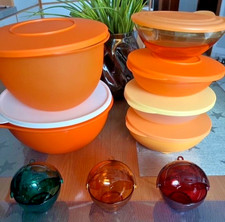Tupperware - 6 Schalen und 3 Weihnachtskugel