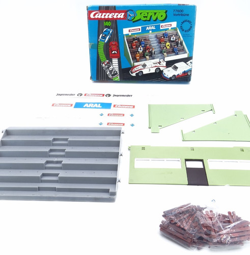 Carrera servo 140 - carrera, vortribüne