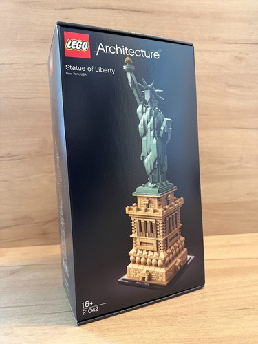 Lego 21042 statue - lego,