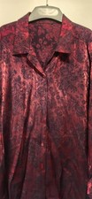 wie NEU* festliche Glitzer Long Satin Bluse 42/44 Blusenjacke weinrot Rosen