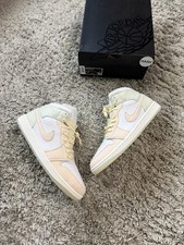 Air Jordan 1 Mid SE