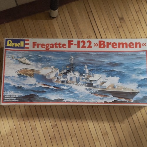 300 revell 05143 fregatte - 1:300,
