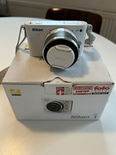 Nikon 1 J1