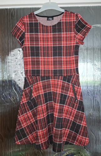 Schönes mädchen kleid - schönes,