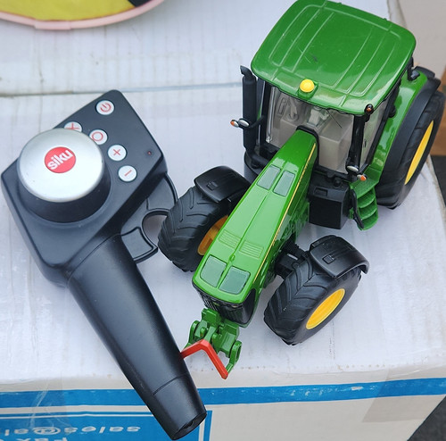 Siku ferngesteuerter traktor - ferngesteuerter,