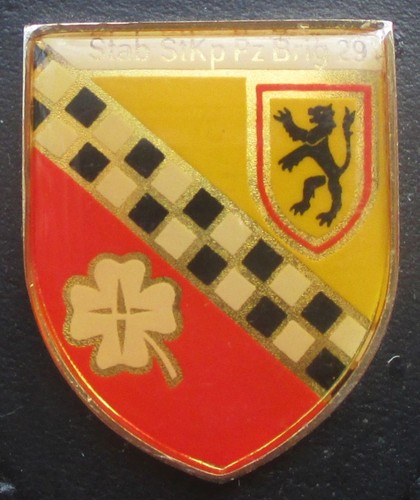 Brustanhänger