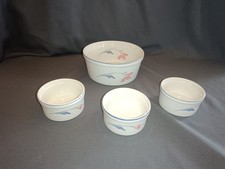 Lyngby Dänemark, Schalen