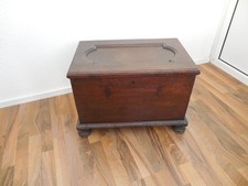 Antike Truhe Flachdeckeltruhe
