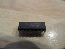IC ICs   Motorola  MC14094 BCP
