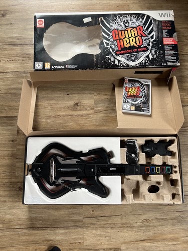 Nintendo wii guitar hero - nintendo,