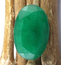 318.95 Karat / 50 MM Oval