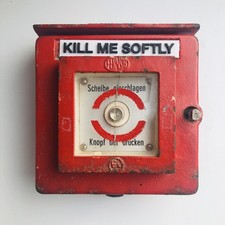 *KILL ME SOFTLY* Feuermelder