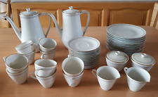 Hutschenreuther Eleganz Kaffee-Service für 12 Personen, 2 Tassen fehlen