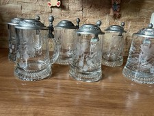6 Bierkrüge, Glas mit Zinndeckel. ca. 0,4 Liter, Motiv gefräst: Hopfen